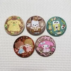 サンリオキャラクター缶バッジ5個セット