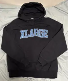 XLARGE ブラック パーカー Mサイズ y2k ストリート　ロゴパーカー