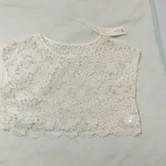 値下げ再出品　新品タグ付　GU クロップトレースT