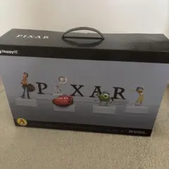 PIXARキャラクター＆ロゴフィギュアセット