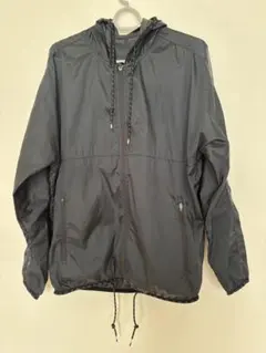 RVCA 黒 ナイロンジャケット フード付き