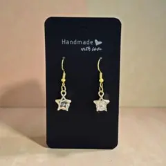 星型クリスタルピアス