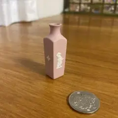 ウェッジウッド ジャスパー ピンク　ミニチュア スクエア花瓶 フラワーベース ウェッジウッド ジャスパー ピンク ミニチュア スクエア花瓶 フラワー