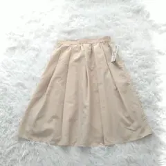 全新未使用 Natural Beauty Basic 蹙褶傘裙 S 駝色