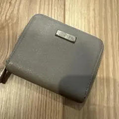 FURLAグレー 二つ折り財布