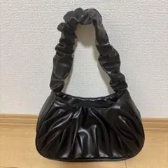 SHEINフリルデザイン ブラックハンドバッグのサムネイル