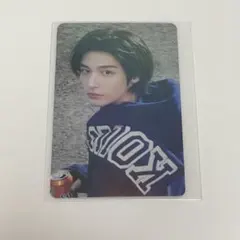 BOYNEXTDOOR WHO トレカ weverse ホログラム イハン ①