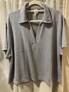 H&M ブルーグレー　くすみ水色 半袖ポロシャツ　サマーニット