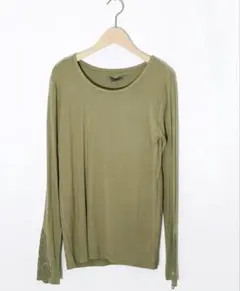 イズスカラー Tシャツ