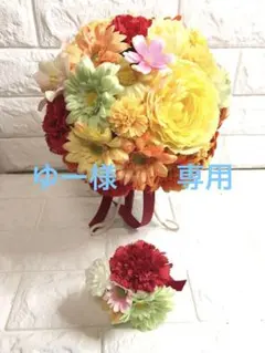 お値下げ中 ラウンドブーケホットカラーとブートニア