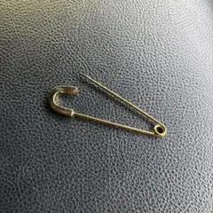 シュウオムフェム　安全ピンピアス　ピアス　安全ピン　橘柊生　シルバー925 シュウオムフェム 安全ピンピアス ピアス 安全ピン 橘柊生 シルバー925