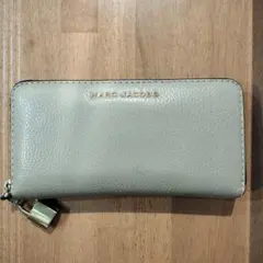 MARC JACOBS グレージュ レザー長財布