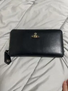 Vivienne Westwood ヴィヴィアンウエストウッド　長財布(黒)