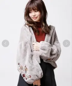袖刺繍フェイクファージャケット