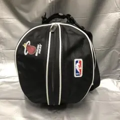 Item thumbnail for item 09963888-6466-4784-a812-732275bdae2e