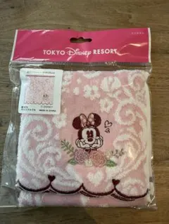 Item thumbnail for item 5e8a28b6-5ad1-4aeb-822c-db803940e1bc