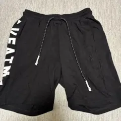 veatm ブラックショートパンツ Lサイズ ロゴ入り