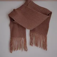 リブ編み ニットマフラー フリンジ付き　ベージュ