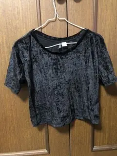H＆M  ベロア素材トップス