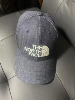 THE NORTH FACE ダークブルーキャップ
