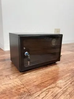 Item thumbnail for item fc8fc91b-a961-42a8-9410-a78e94e4fdab