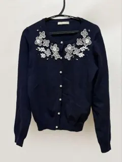 アベニールエトワール　上品刺繍カーディガン　ネイビー　サイズ38