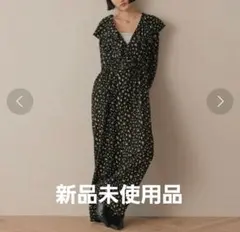 LOWRYS FARM フリルカラー オールインワン ブラック 花柄のサムネイル