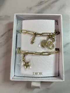 Dior ゴールド チャーム　ノベルティ