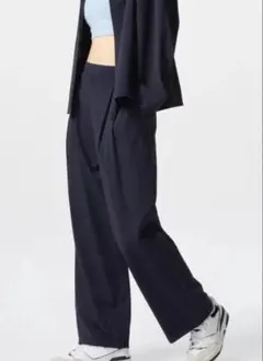 ★美品★【UNIQLO】ウルトラストレッチアクティブワイドパンツ ネイビー　M