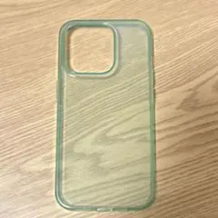 iPhone15pro スマホケース　クリア　エメラルドグリーン　ソフト