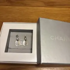 シャネル　ピアスのサムネイル