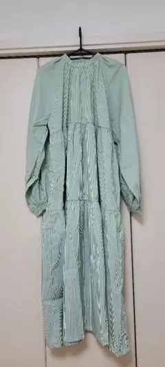 ✿淡い色が魅力❀ ミントグリーンストライプ長袖ワンピース