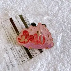 【新品未開封】ミニー　40周年　ディズニー　ピンバッジ　ジャングルカーニバル