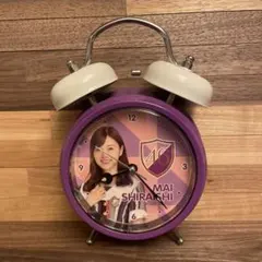 乃木坂46 白石麻衣 ボイス目覚まし時計 缶バッジ - メルカリ