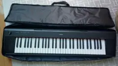 【美品】YAMAHA 電子キーボード NP-12B piaggeroのサムネイル