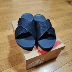 FitFlop サンダル ラメ クロスストラップ　25ｃｍのサムネイル