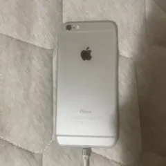 Apple iPhone 6s 32GB 本体 シルバー