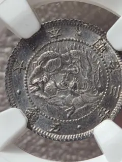 NGC UNC】日本 明治26年 1893 新一圓銀貨 竜 - メルカリ