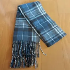 茶とグレーのチェック柄マフラー　①