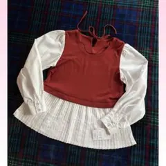 《値下げ》タグ付き【deux amour】レイヤード風ブラウス　プリーツ