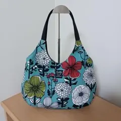 ショルダーバッグ北欧風 花柄 ミントグリーン　ハンドメイド