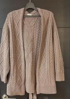 GU長袖カーディガン