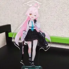 ブルーアーカイブ アクリルスタンド シロコ アビドス対策委員会 - メルカリ