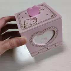 HELLOKITTY　写真入れボックス