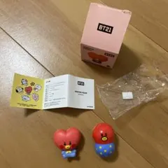 BT21 モニターフィギュア TATA とカプセルトイ起き上がり人形TATA