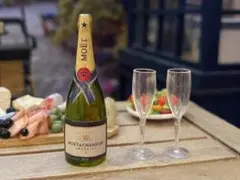 Item thumbnail for item 4c9bd79c-8ae4-41b6-b800-10a0b3840c81