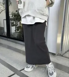 ダークグレー タイトスカート Mサイズ　クロスミ