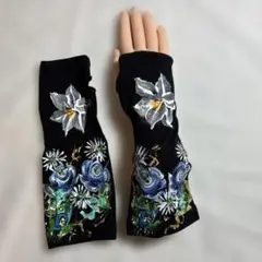 青薔薇のアームスリーブ　23cm UVカット率　トールペイント　手書き　運動