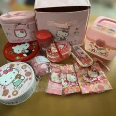 新品あり　ハローキティ　収納雑貨色々まとめて！「レトロ・レア」のサムネイル