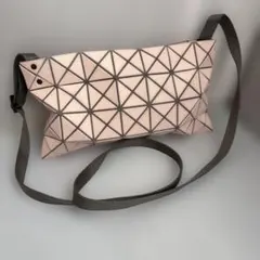 Item thumbnail for item b6394d2b-41cb-4ea1-a362-3d0c84ae1851